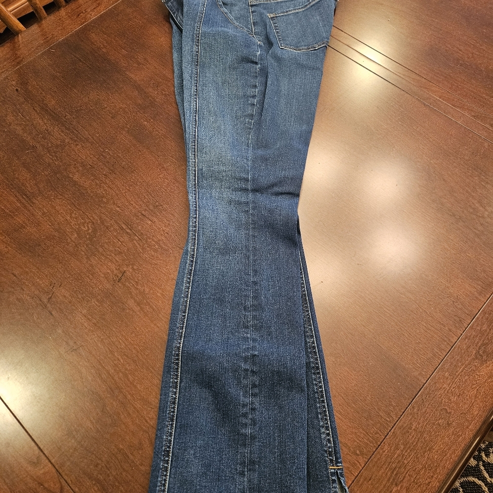 Duluth Womens Jeans Flared leg Pants 8 x 31 stretch